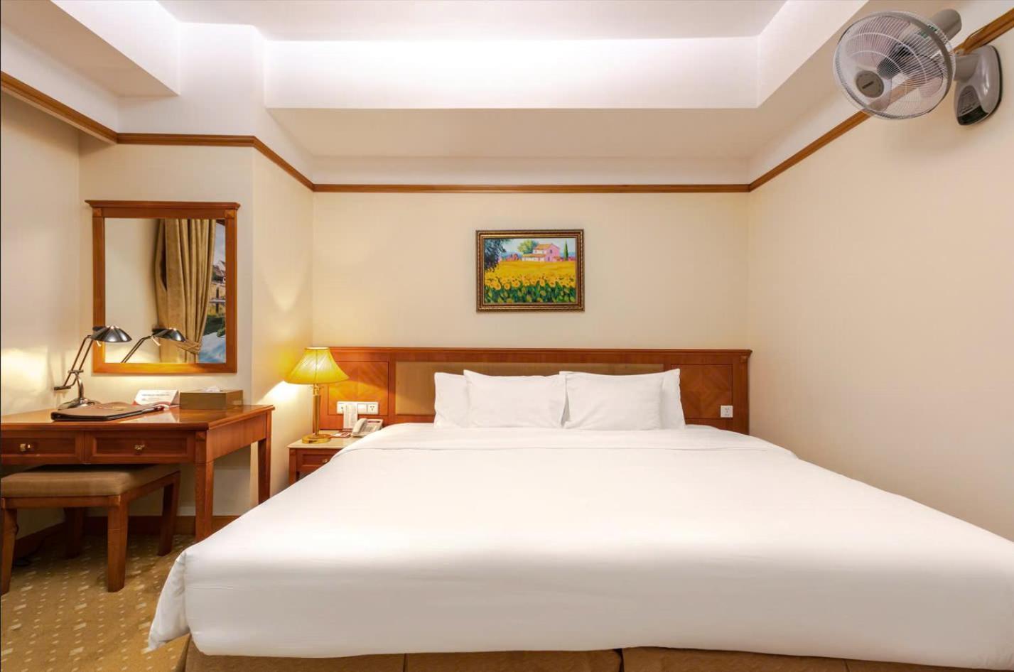 A25 Hotel&Spa Hanoi Buitenkant foto