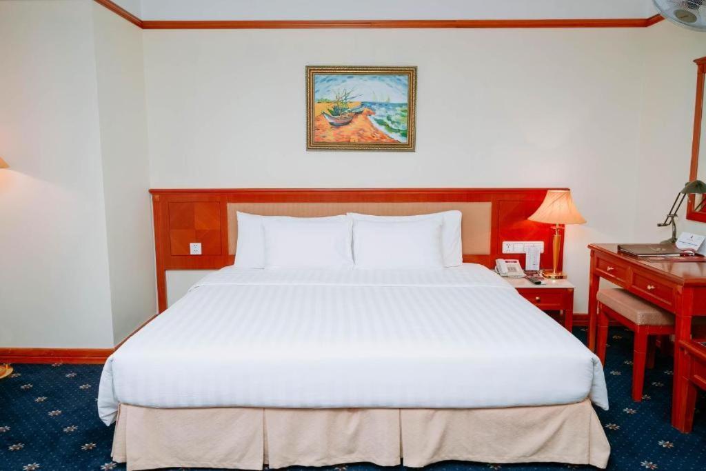 A25 Hotel&Spa Hanoi Buitenkant foto